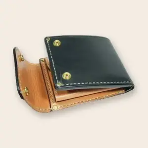 Carteira Bifold com Porta-moedas de Fole e Botões